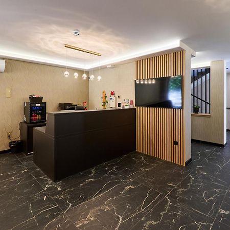 Grandis Premium Apartments Godollo Luaran gambar