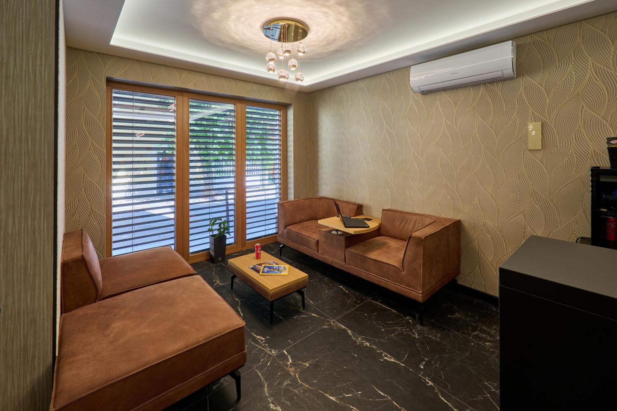 Grandis Premium Apartments Godollo Luaran gambar